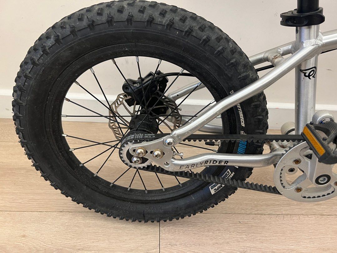Early Rider Seeker X 16 inches kid bike