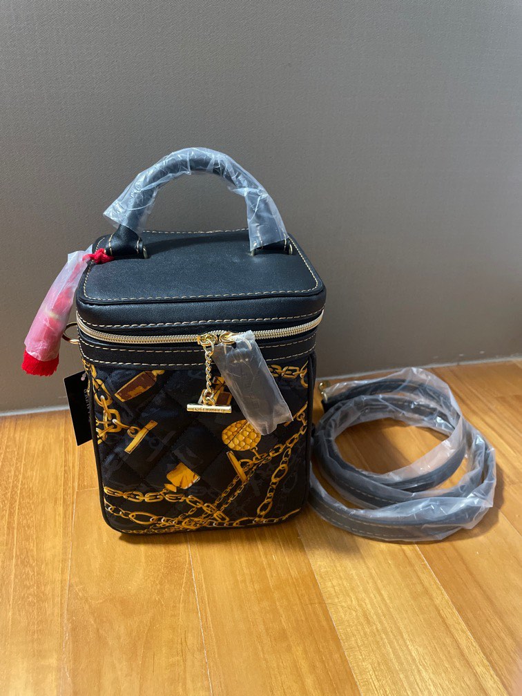 Est e Lauder. Brand new crossbody vanity bag. Women s Fashion
