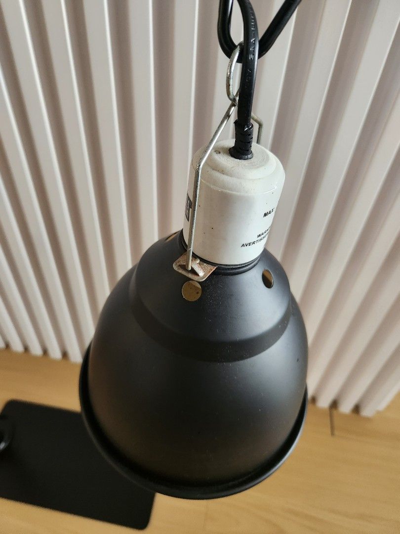 Exo terra lamp stand top