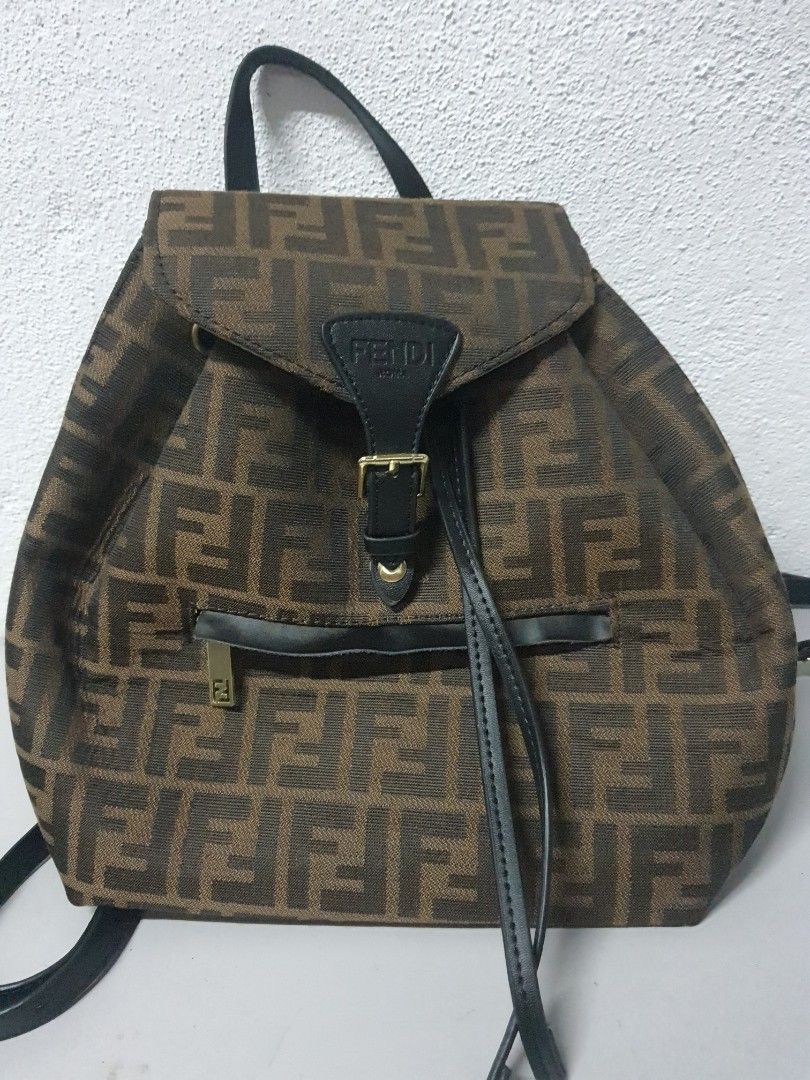 Fendi outlet roma backpack