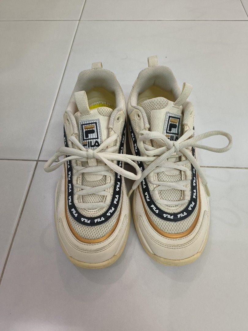 Gold fila sneakers outlet