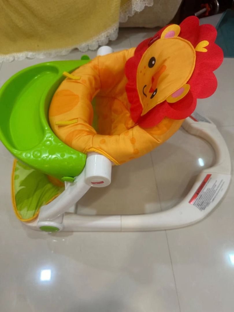 Lion sit me up chair deals