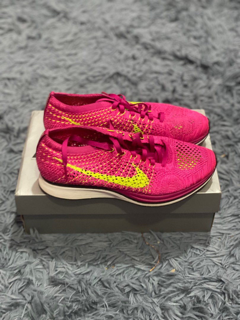 Flyknit 2025 racer fireberry