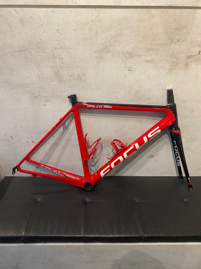 Focus izalco max 2017 store