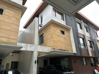 For Rent 3-Storey Townhouse in New Manila, Quezon City