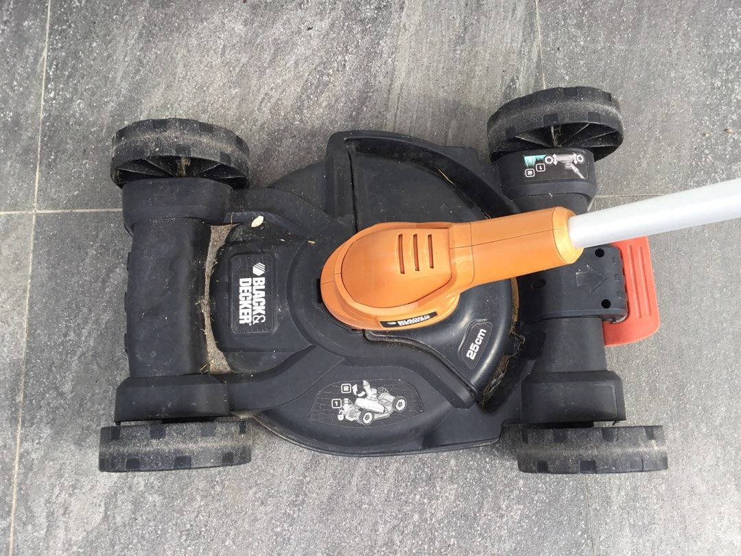 Black Decker Grass Trimmer, Looking For on Carousell