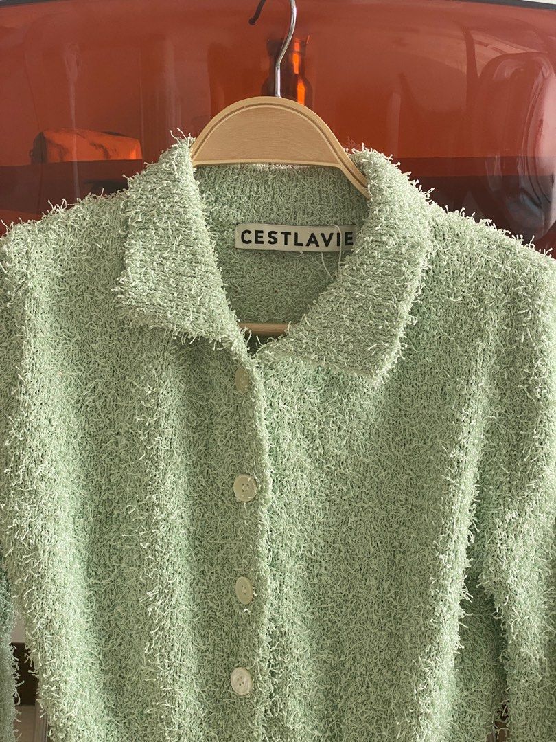 Furry green button down sweater cardigan, Women's Fashion, Tops