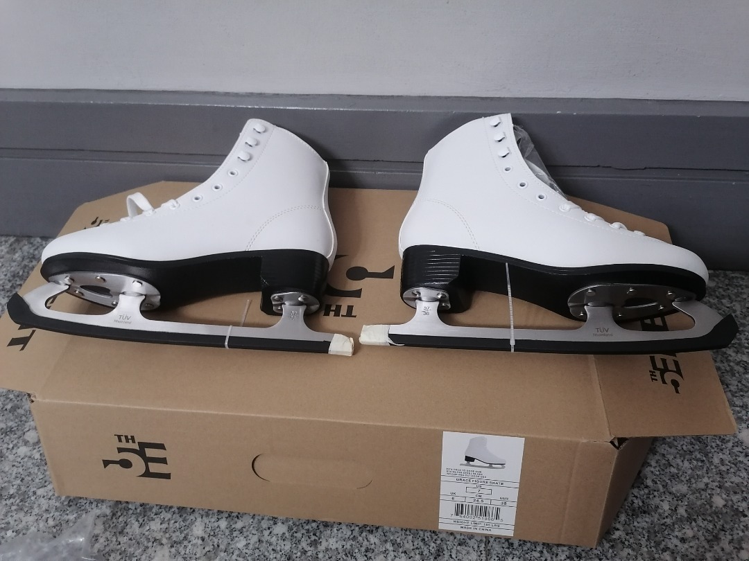 Girls' Ice Skates Size 7 (Brand New), Sports Equipment, Sports & Games