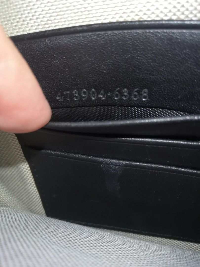 GUCCI clutch bee edition, Men's Fashion, Bags, Belt bags, Clutches and