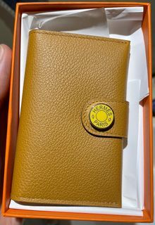 Only 450.00 usd for Hermes Calvi Card Holder Terre Cuite Ostrich