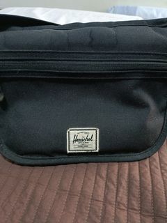 Herschel sling bag 2nd hand