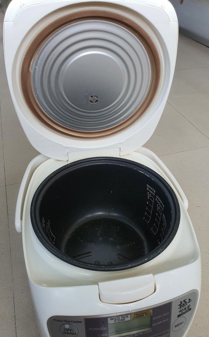 HITACHI RICE COOKER RZPMA10Y, TV & Home Appliances, Kitchen Appliances