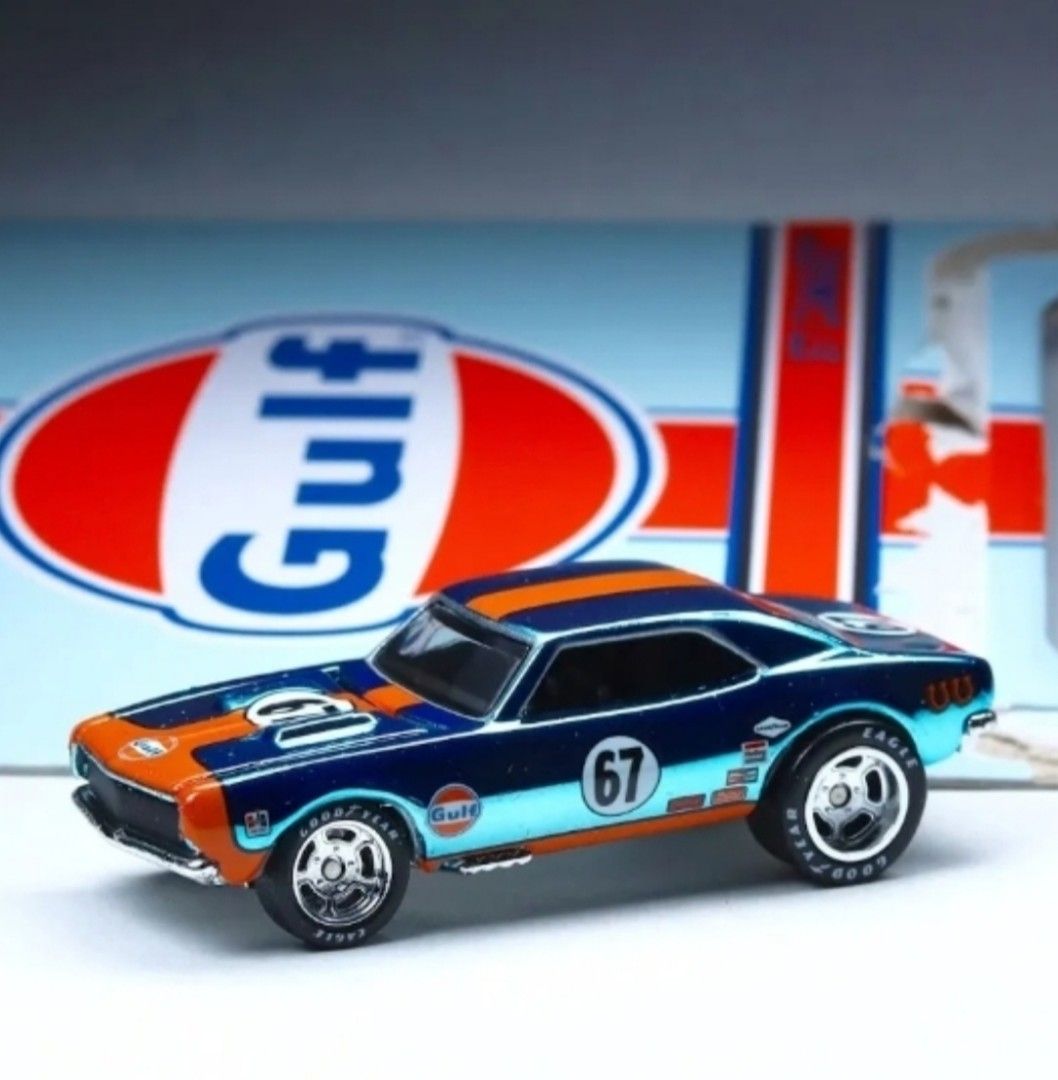 Hot wheels top gulf 67 camaro