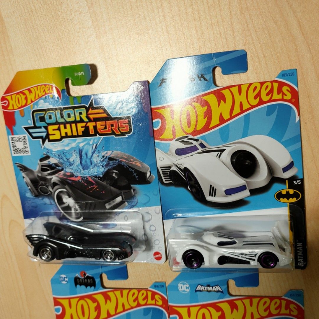 Hot Wheels Batmobile Set of NEW, Hobbies Toys, Toys Games on