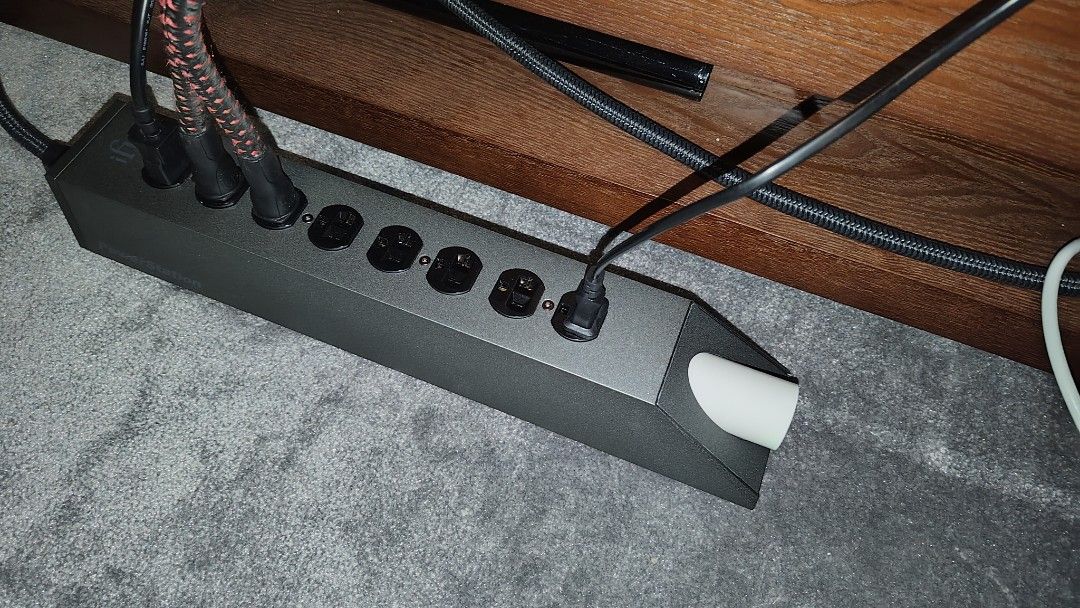 Ifi Power Station (Extension bar/ Power conditioner), Audio, Other