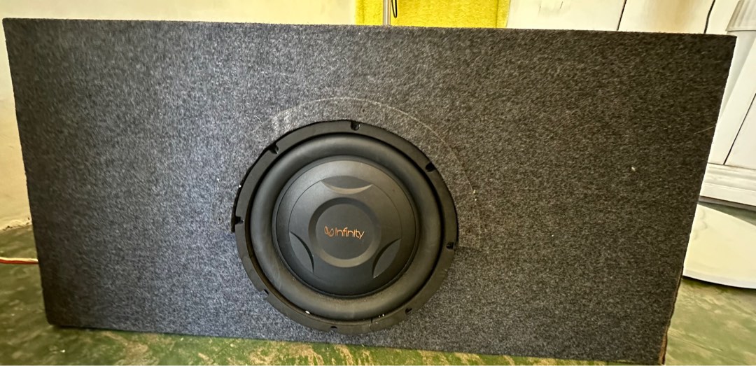 thumbnail image 2 of Infinity REF1000S 10 Inch Shallow Mount Car Subwoofer - Selectable 2 Or 4 Ohm 2 of 11
