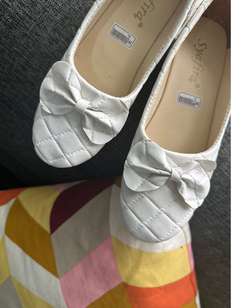 Girls flats size clearance 2