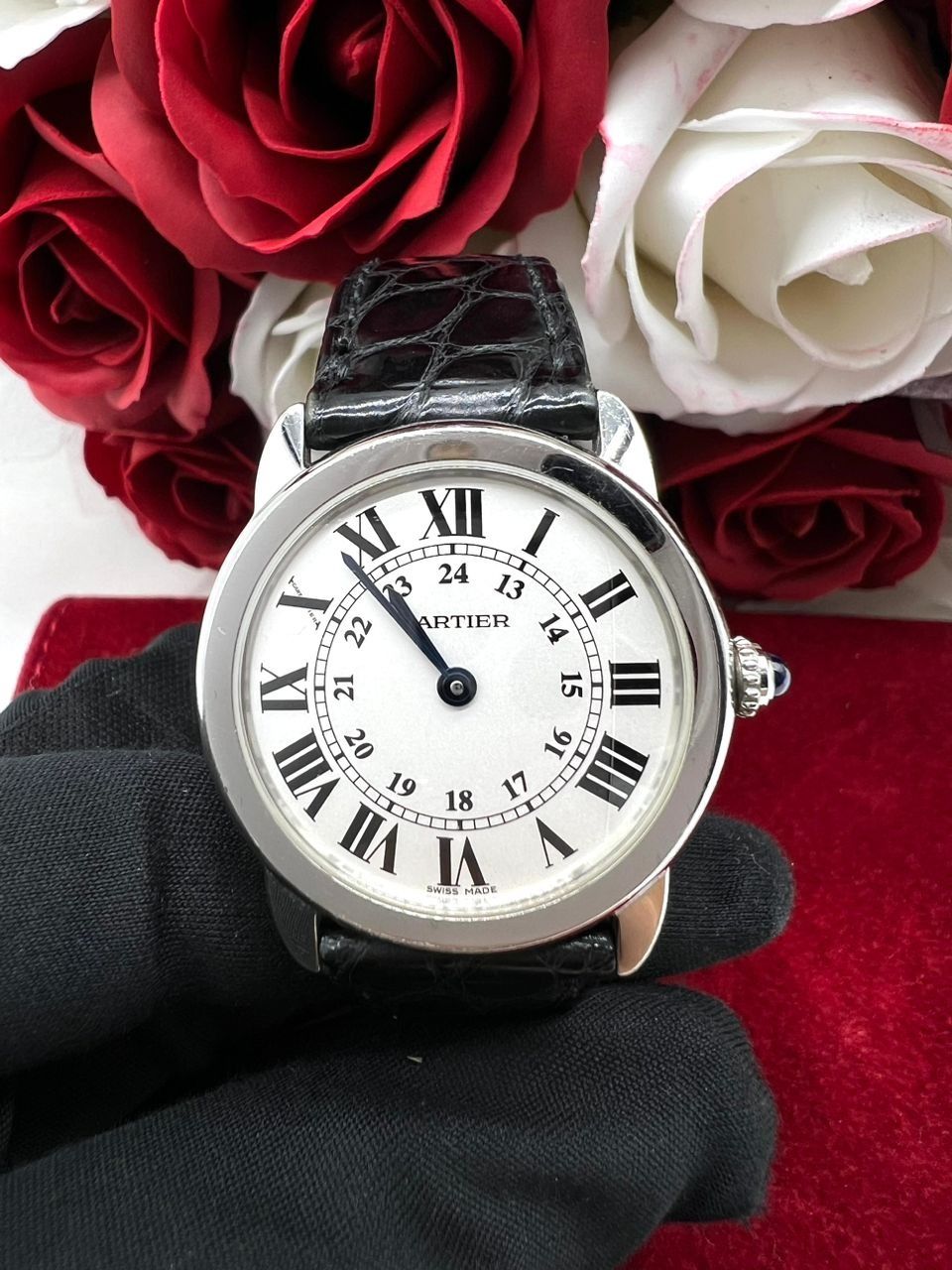 Cartier watch ronde solo store