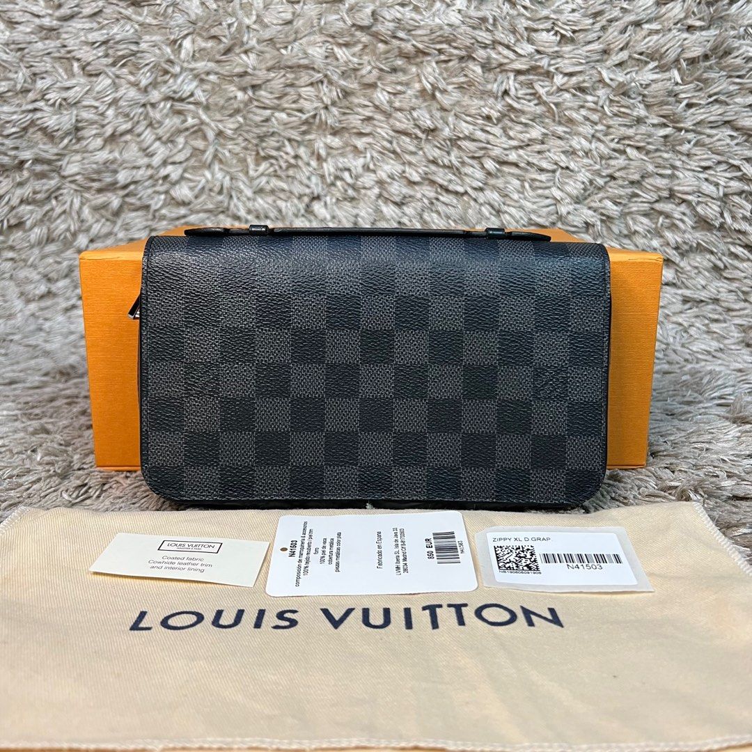 Dompet Lv, Fesyen Pria, Tas & Dompet , Dompet di Carousell