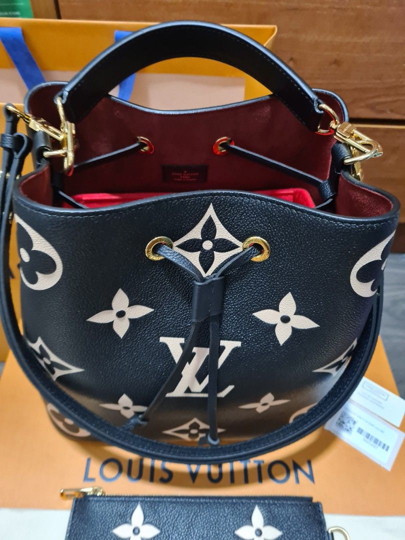100% Authentic Louis Vuitton Mahina GM Monogram Empreinte Leather Shoulder  Bag