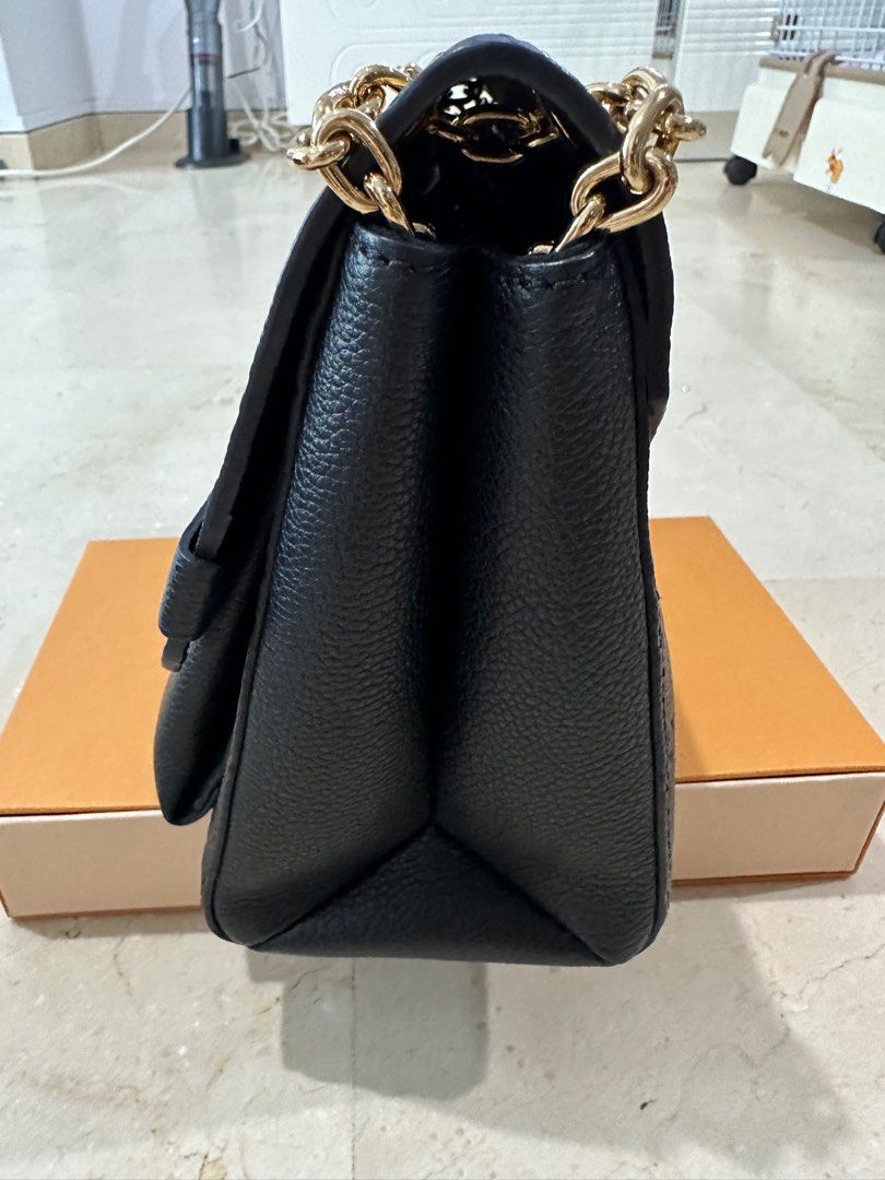 Louis Vuitton Vavin PM, Women's Fashion, Bags & Wallets, Shoulder