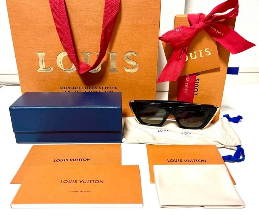 Louis Vuitton LV Moon Square Sunglasses - Women - Accessories Z1664E Z1664W  Black - $94.40 