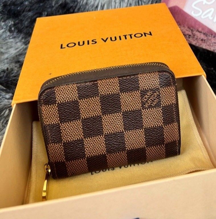 Louis Vuitton 2009 Damier Ebene Pattern Zippy Coin Purse - Brown Wallets,  Accessories - LOU795603