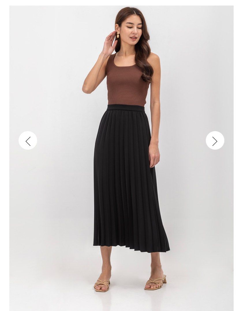 Pleated maxi skirt deals 48