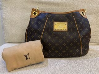 Louis Vuitton Monceau Black Leather ref.710156 - Joli Closet