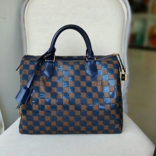 LV chantilly lock bag, 名牌, 手袋及銀包- Carousell