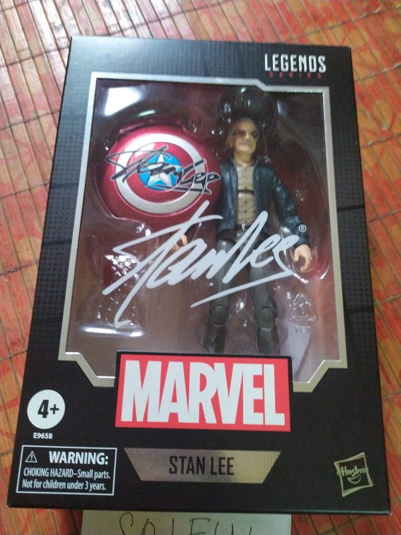 Marvel legends stan top lee captain america