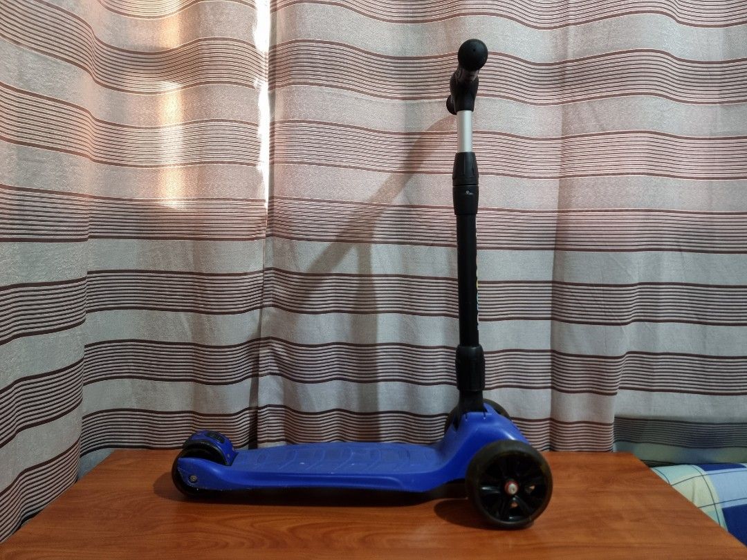 Mi Duo 21st Scooter (Category: Other Sports Equipment and Supplies) located in Binangonan. Submitted by caaaris (Listing ID 1262505708, Image 3). Description: Mi Duo 21st Scooter Original Mi Duo 21st Scooter and not the copies Kick scooter Well-built With minor signs of use, scuffs and scratches In very good condition!.