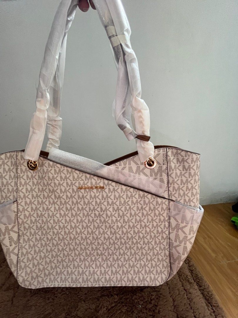 Michael clearance kors eac