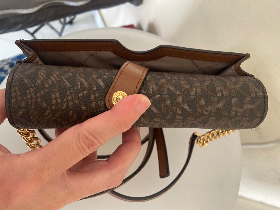 Mk jet outlet set crossbody brown