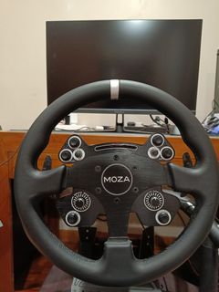 Moza R9 + CS wheel