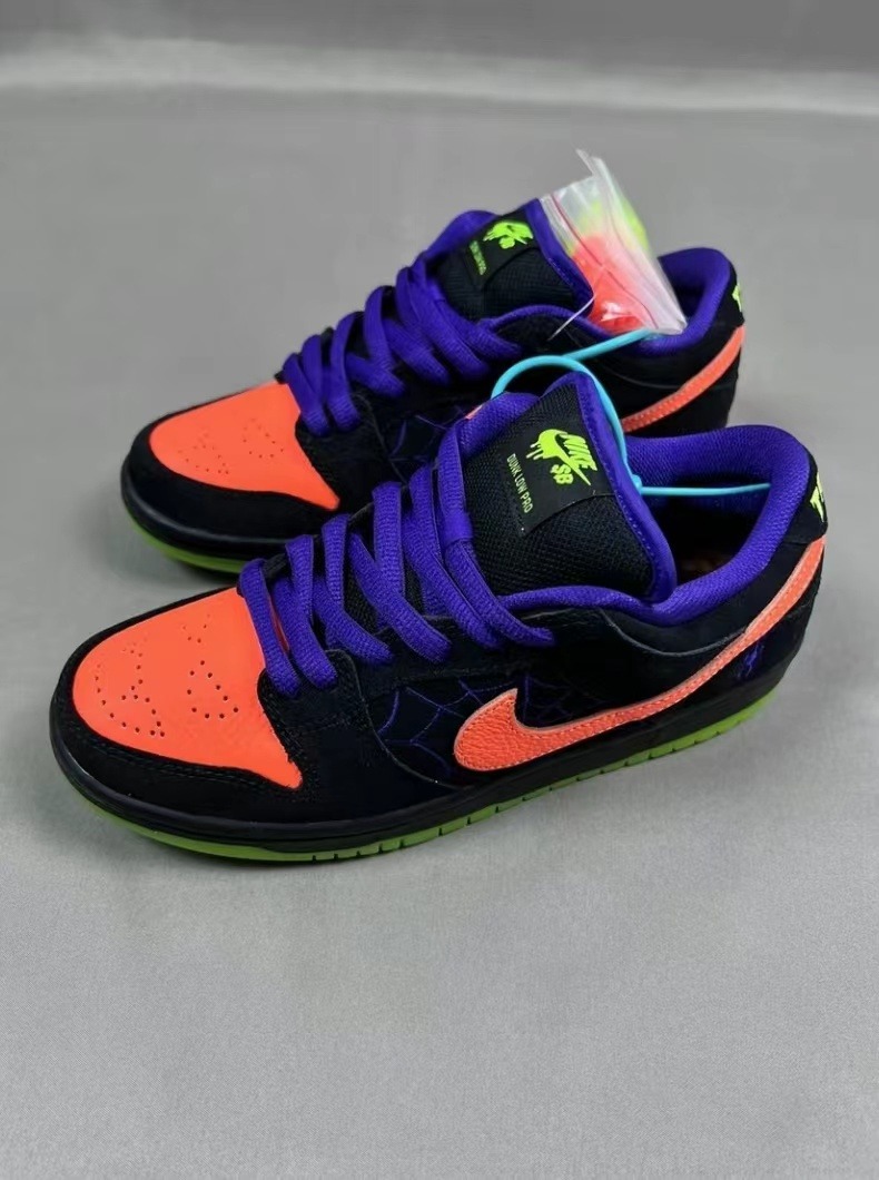 Nike dunks $4000 online