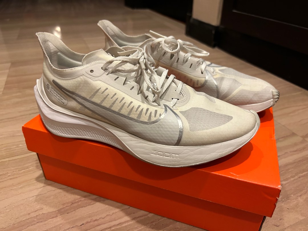 Nike zoom gravity womens clearance