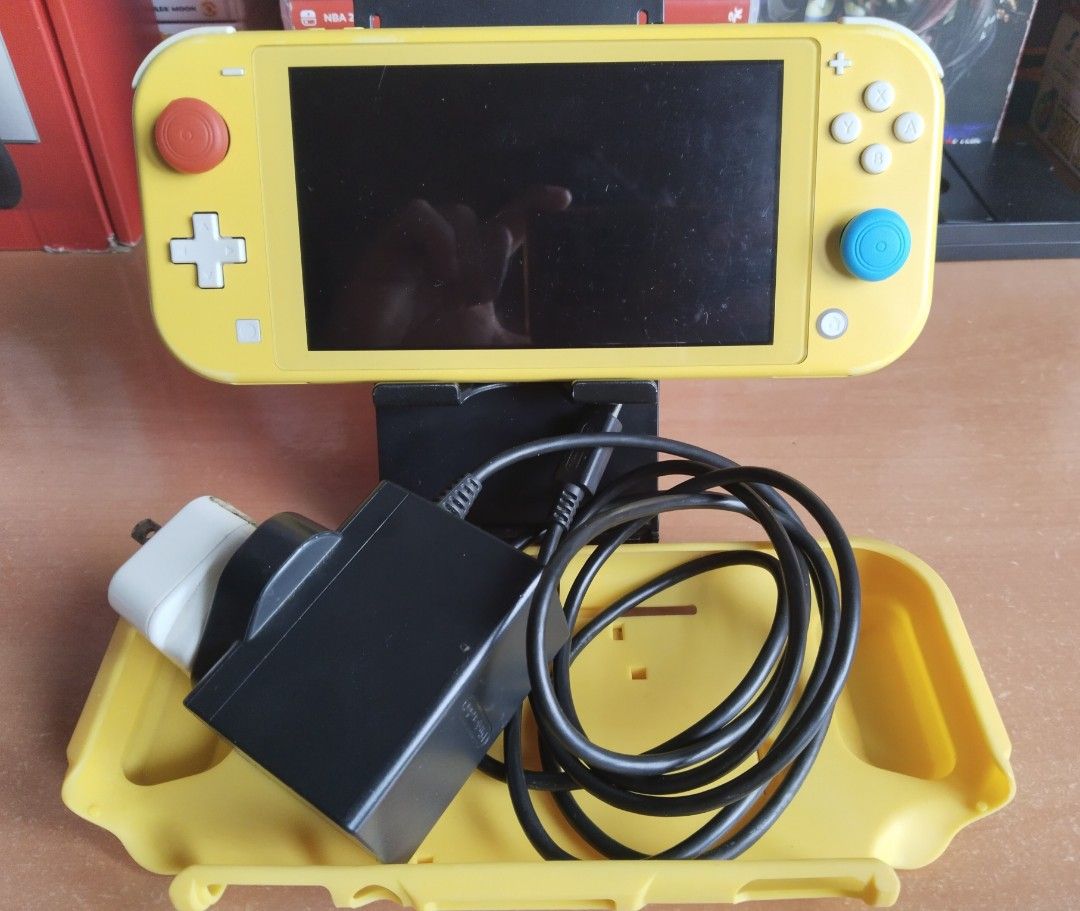 Nintendo Switch Lite, Video Gaming, Video Game Consoles, Nintendo on