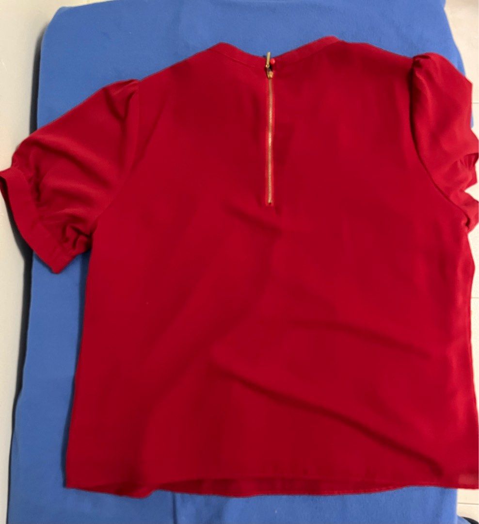Red plus hotsell size top