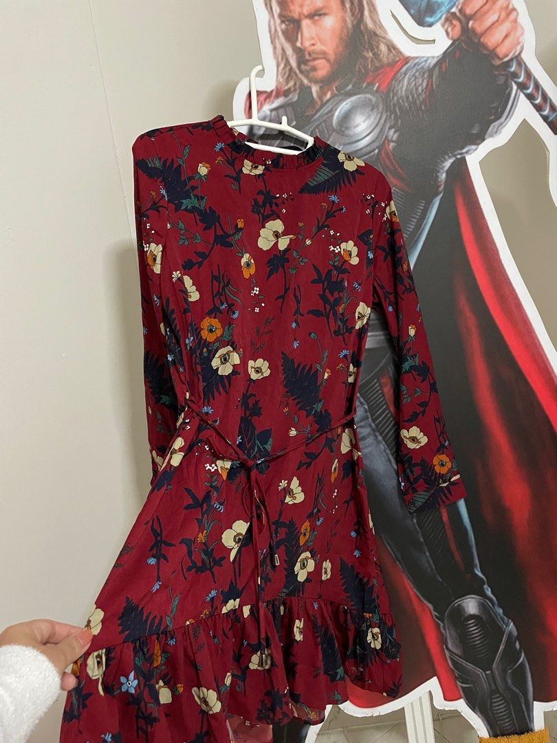 Red floral dress clearance short