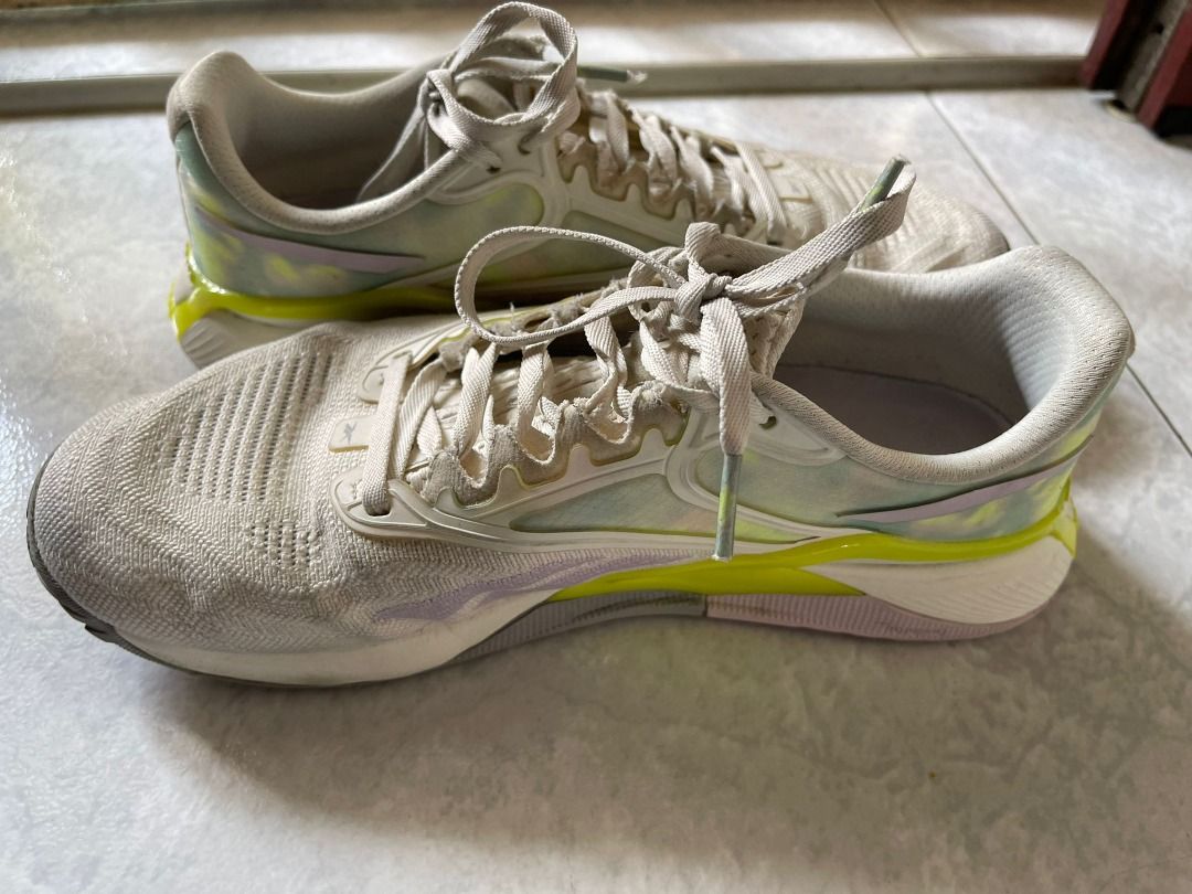 Reebok nano wave top