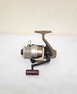 USED - Shimano Corsair CS300 Super Stopper BaitCasting Reel - 3BB - Right  Hand – Malaysia, Sports Equipment, Bicycles & Parts, Parts & Accessories on  Carousell