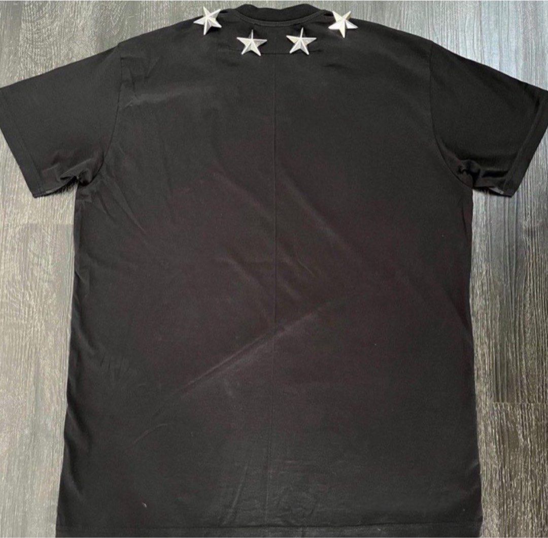 SALE AUTHENTIC GIVENCHY ROTTWEILER TEE WITH STAR STUDS Luxury