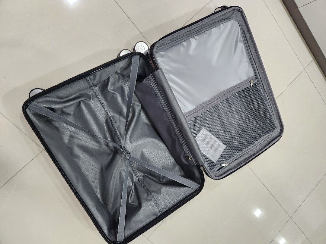 Samsonite GRITT 24" Expandable Luggage, Hobbies & Toys, Travel, Luggage