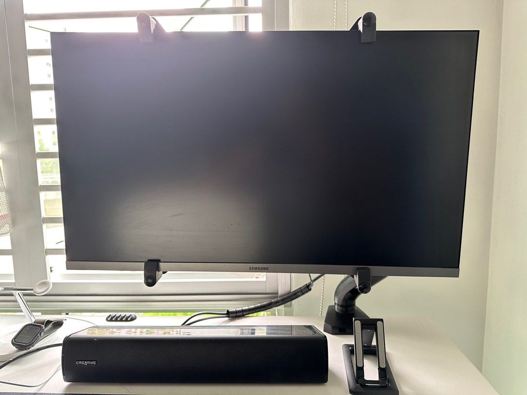 Samsung store monitor soundbar