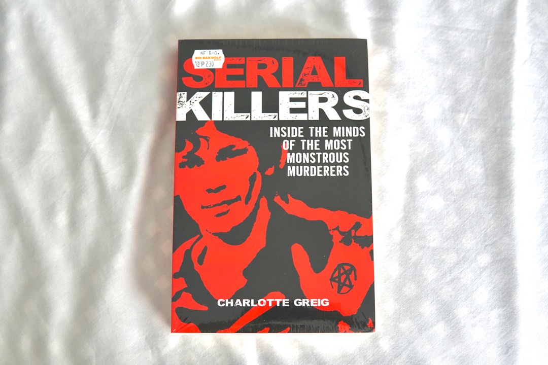Serial Killers Book, Hobbies & Toys, Books & Magazines, Fiction & Non