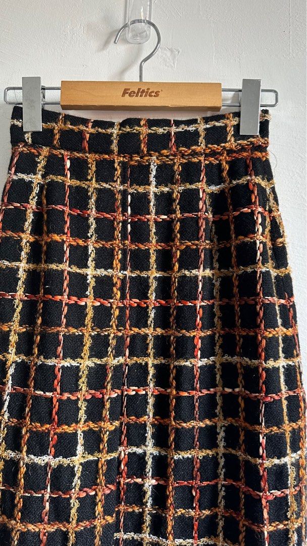 Tweed skirt hot sale size 22