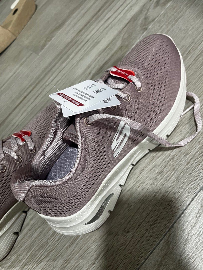 Skechers archfit shoes Women s Fashion Footwear Sneakers on