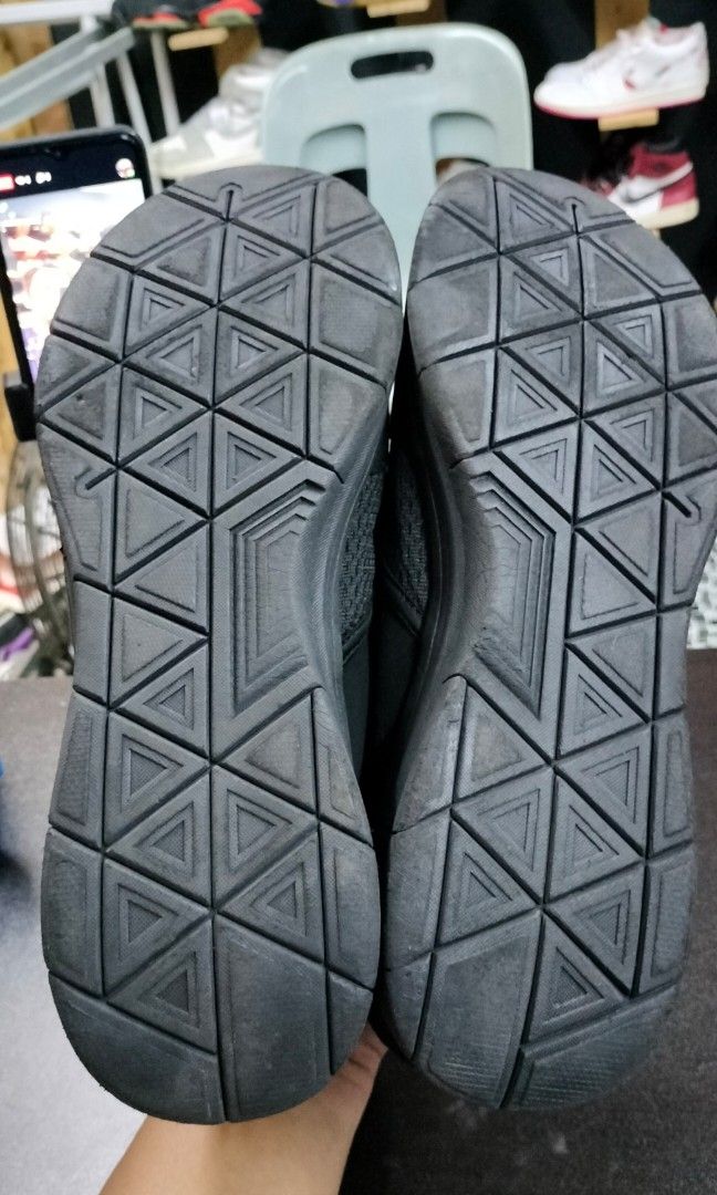 Skechers Sport Men s Fashion Footwear Sneakers on Carousell
