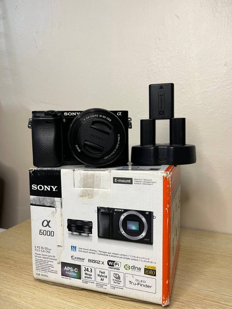 Sony A6000 + Kit Lens 1650mm, Photography, Cameras on Carousell